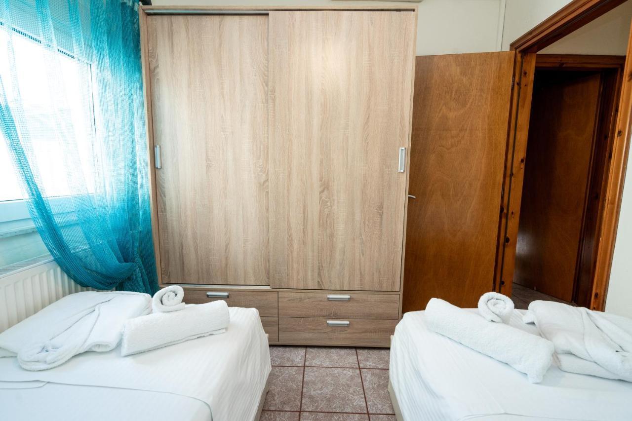 Magdalene'S Premium Apartments Ofrinion Ngoại thất bức ảnh