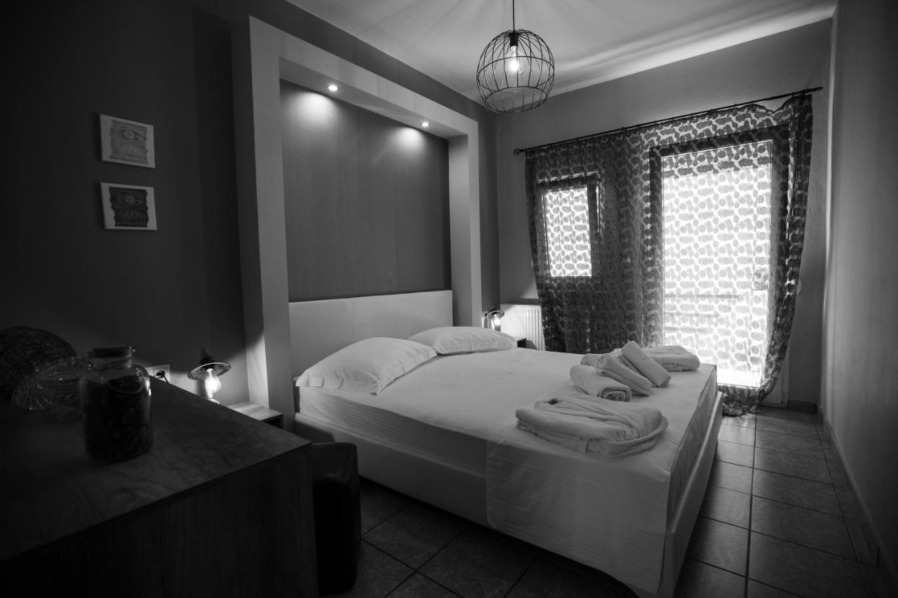 Magdalene'S Premium Apartments Ofrinion Ngoại thất bức ảnh